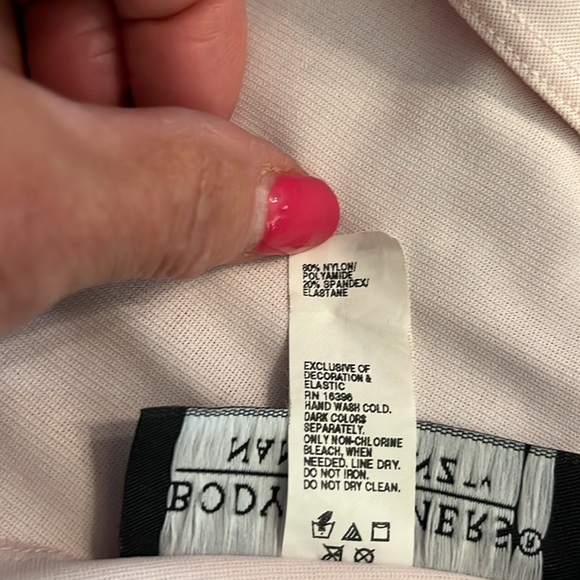 Body Slimmers Nancy Ganz Elegant Pink Women's Tank Top - Picture 4 of 4